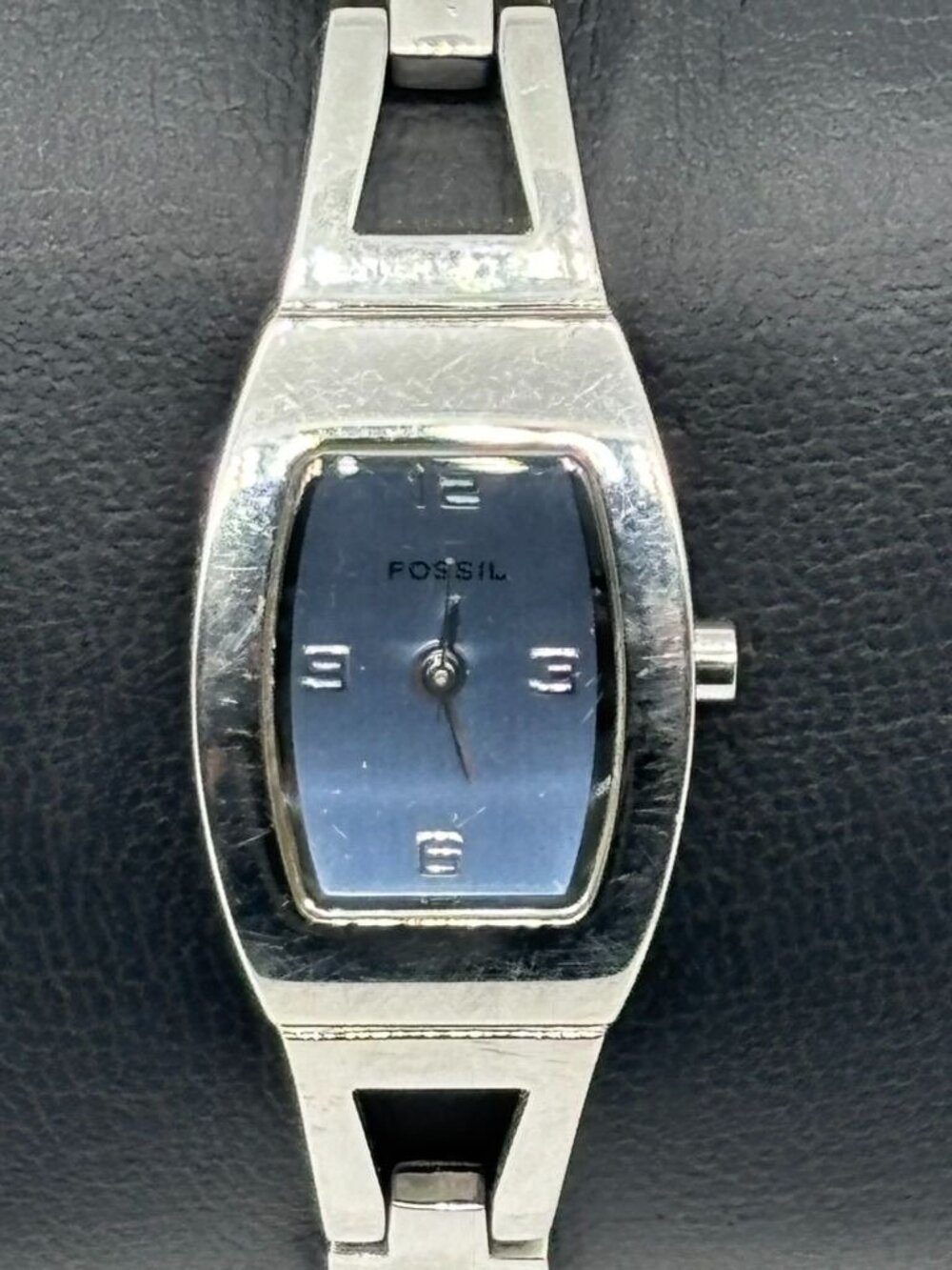 Vintage Fossil F2 Ladies Wristwatch Model ES9304 Stainless Steel Light Blue Face